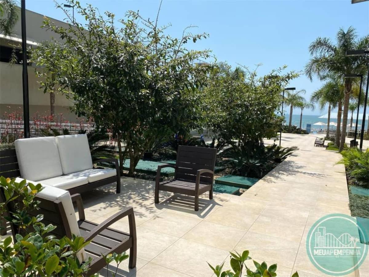 Ape Estilo Resort C/ Pe Na Areia E Vista Mar, Proximo Ao Beto Carrero Picarras Luaran gambar