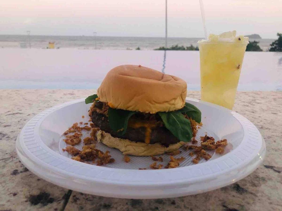 Ape Estilo Resort C/ Pe Na Areia E Vista Mar, Proximo Ao Beto Carrero Picarras Luaran gambar
